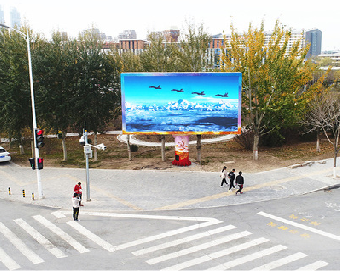 荆门户外大屏广告投放要点。